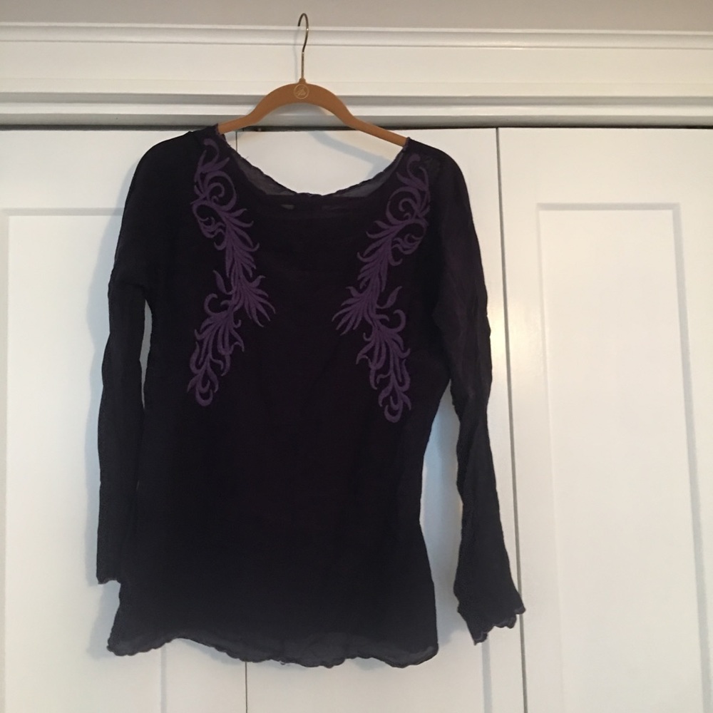 Embroidered blouse - Picture 3 of 5